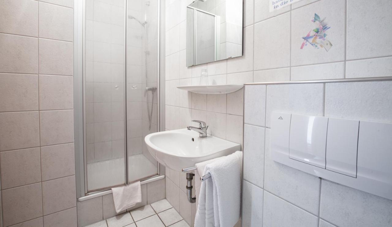 Hotel Schwung Bocholt Bagian luar foto